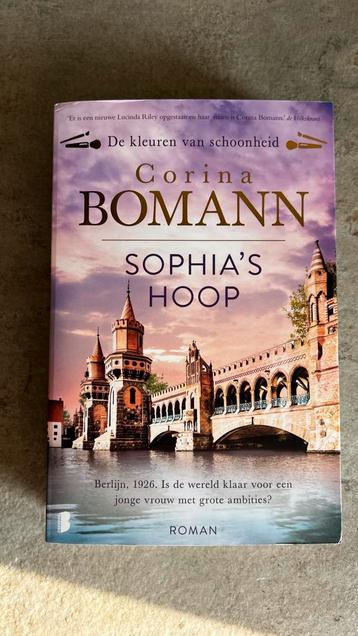 Corina Bomann - Sophia's hoop beschikbaar voor biedingen