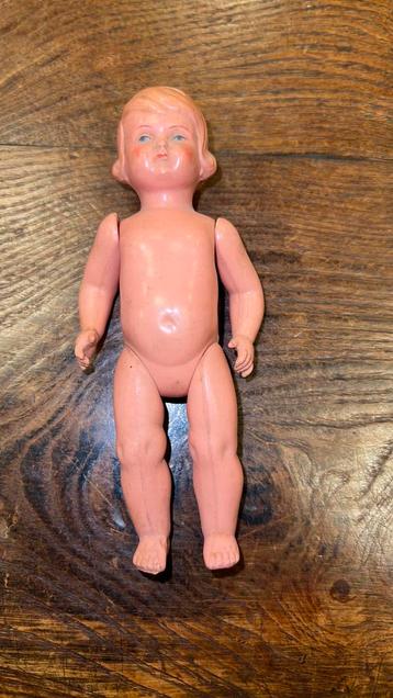 Schildpad poppetje beschikbaar voor biedingen