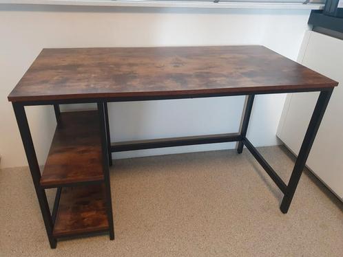 Bureau 'houtlook blad en zwart frame', Huis en Inrichting, Bureaus, Gebruikt, Bureau, Ophalen