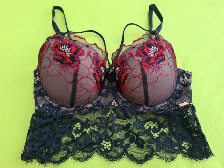 NIEUW sexy bustier Noir by Hunkemöller 75D, Kleding | Dames, Ondergoed en Lingerie, BH, Rood, Ophalen