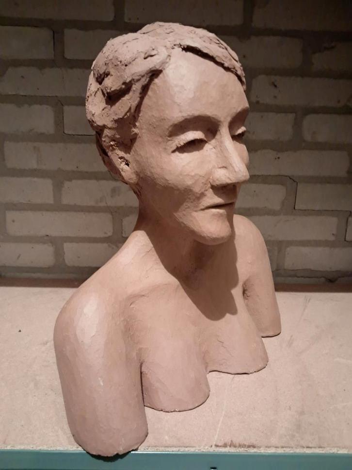 Terracotta Vrouwenbuste - Grove Chamotte, Antiek en Kunst, Kunst | Beelden en Houtsnijwerken, Ophalen