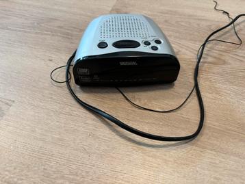 Wekker radio beschikbaar voor biedingen