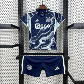  Ajax Uittenue 2023/2024 – Shirt + Broekje – Nieuw beschikbaar voor biedingen