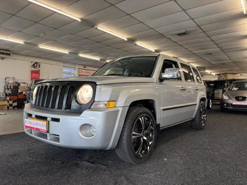 Jeep Patriot 2.4 Limited AUTOMAAT. Cruise control, touchscre beschikbaar voor biedingen