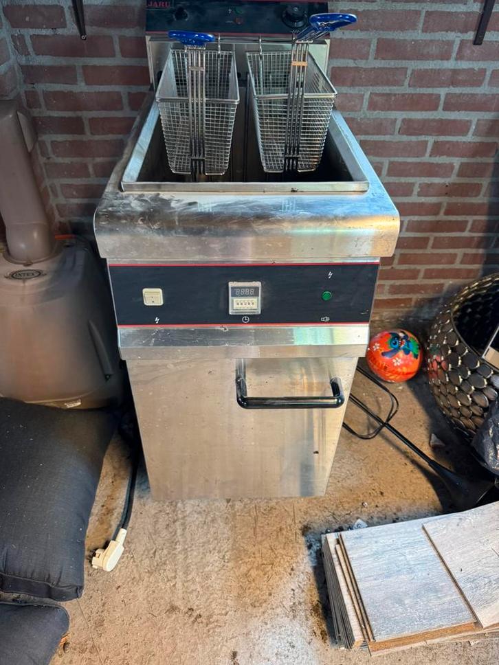 Professionele RVS Friteuse, Witgoed en Apparatuur, Frituurpannen, Zo goed als nieuw, 4 liter of meer, Ophalen of Verzenden