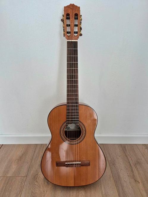 Salvador Cortez CC-22-JR Akoestische gitaar, Muziek en Instrumenten, Snaarinstrumenten | Gitaren | Akoestisch, Zo goed als nieuw