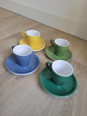 4 hand made Espresso Cups (Anna Burg) beschikbaar voor biedingen