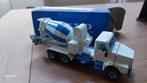 Siku 2817 Volvo autotransporter betonmischer, Hobby en Vrije tijd, Ophalen of Verzenden, Zo goed als nieuw, Bus of Vrachtwagen