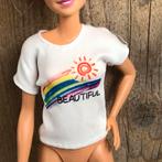 Wit shirt met regenboog voor Barbie, Ophalen of Verzenden