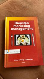 Wouter de Vries Jr. - Dienstenmarketingmanagement, Boeken, Ophalen of Verzenden, Zo goed als nieuw, Wouter de Vries Jr.; Ton Borchert