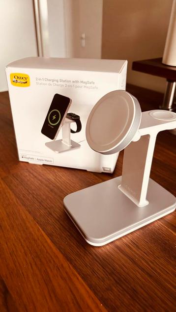 Nieuwe Otterbox MagSafe 2-in-1 Oplaadstation beschikbaar voor biedingen