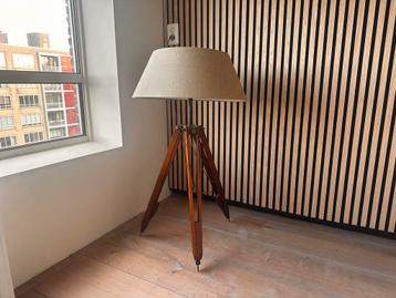 Vintage Scandinavische Landmeter Vloerlamp beschikbaar voor biedingen