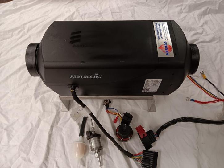 Eberspacher Airtronic D2 12 v verwarming Standkachel Webasto, Watersport en Boten, Accessoires en Onderhoud, Zo goed als nieuw