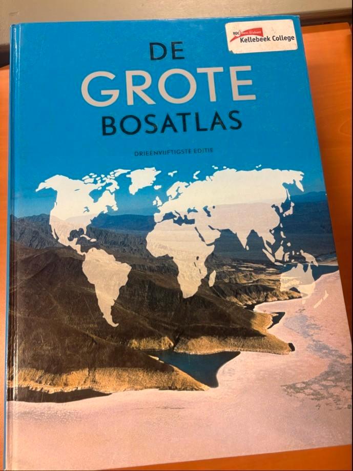 4 x De Grote Bosatlas 53e editie, Boeken, Atlassen en Landkaarten, Zo goed als nieuw, Bosatlas, Wereld, 2000 tot heden, Ophalen