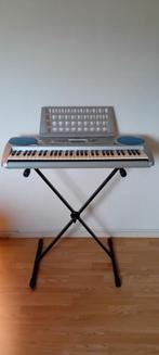 Yamaha Portable Grand DGX-200 Keyboard met standaard, Muziek en Instrumenten, Keyboards, Ophalen, Gebruikt, Yamaha, Met standaard
