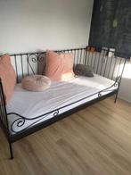 Meiden bed, Ophalen