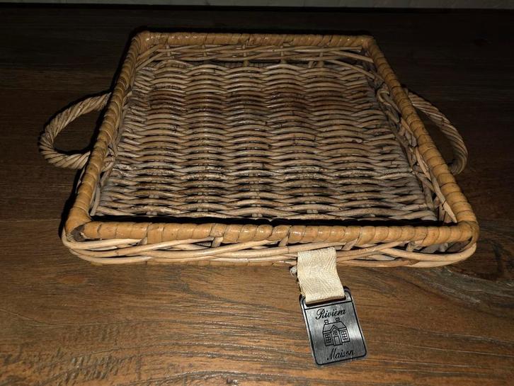 Riviera Maison Klein Dienblad - Rotan, Huis en Inrichting, Woonaccessoires | Dienbladen, Zo goed als nieuw, Hout, Rond, Ophalen of Verzenden