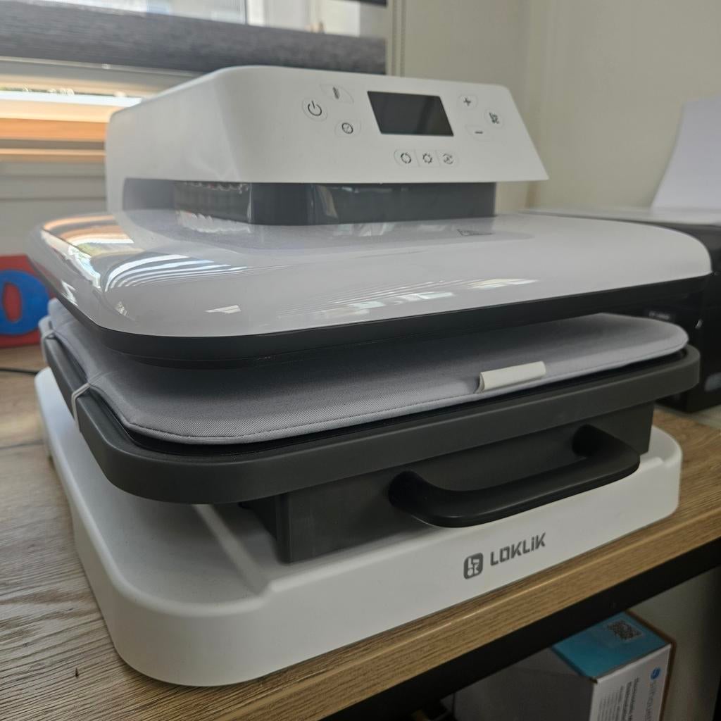 Loklik Autopress Wit - Automatische Hittepers, Ophalen, Gebruikt, Machine