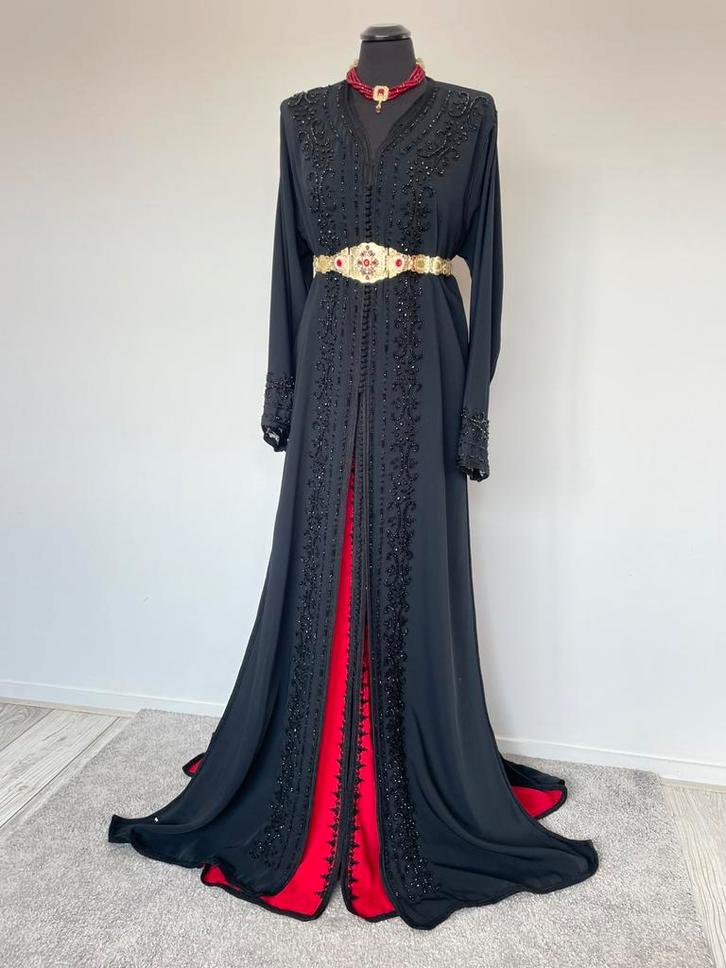 Takchita’s te huur, Kleding | Dames, Gelegenheidskleding, Zo goed als nieuw, Overige typen, Maat 46/48 (XL) of groter, Ophalen of Verzenden