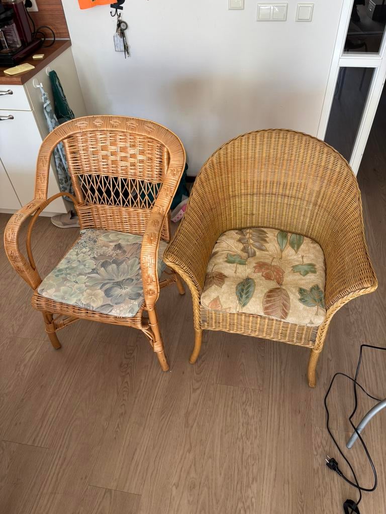 Gratis rieten stoelen, Tuin en Terras, Tuinstoelen, Ophalen, Gebruikt, Hout