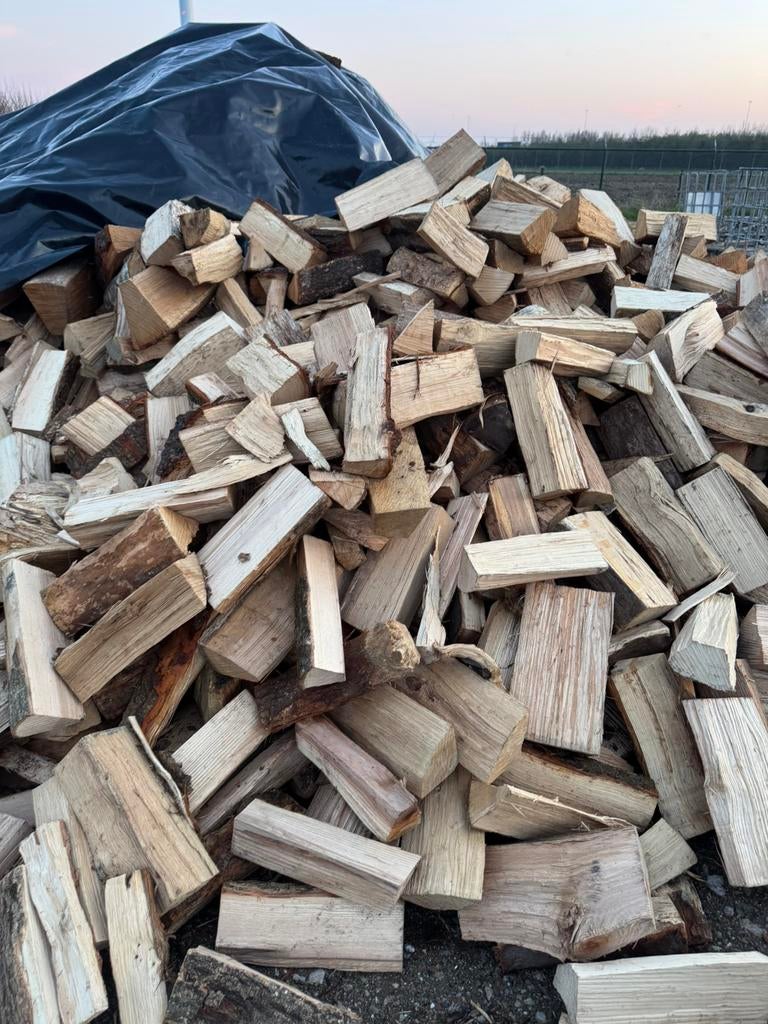 Haardhout mix van eik, es en beuk, Ophalen of Verzenden, Stammen