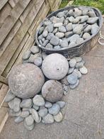 Waterornamenten met keien, Ophalen, Beton, Waterornament