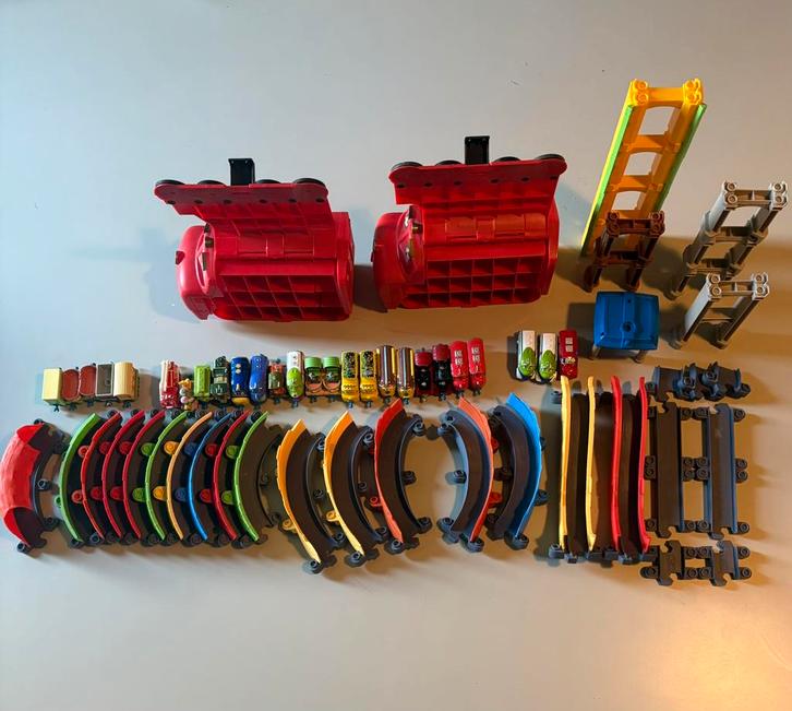 Chugginton treintjes en baan, Kinderen en Baby's, Speelgoed | Speelgoedvoertuigen, Zo goed als nieuw, Ophalen of Verzenden