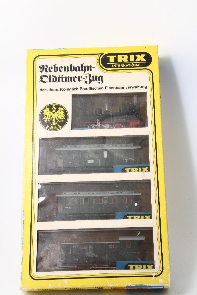 TE 1209 geschenk set Trix International, Hobby en Vrije tijd, Modeltreinen | H0, Zo goed als nieuw, Locomotief, Gelijkstroom, Trix