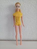 Barbie Twist 'n Turn Malibu (european) uit 1973, Ophalen of Verzenden, Gebruikt, Pop
