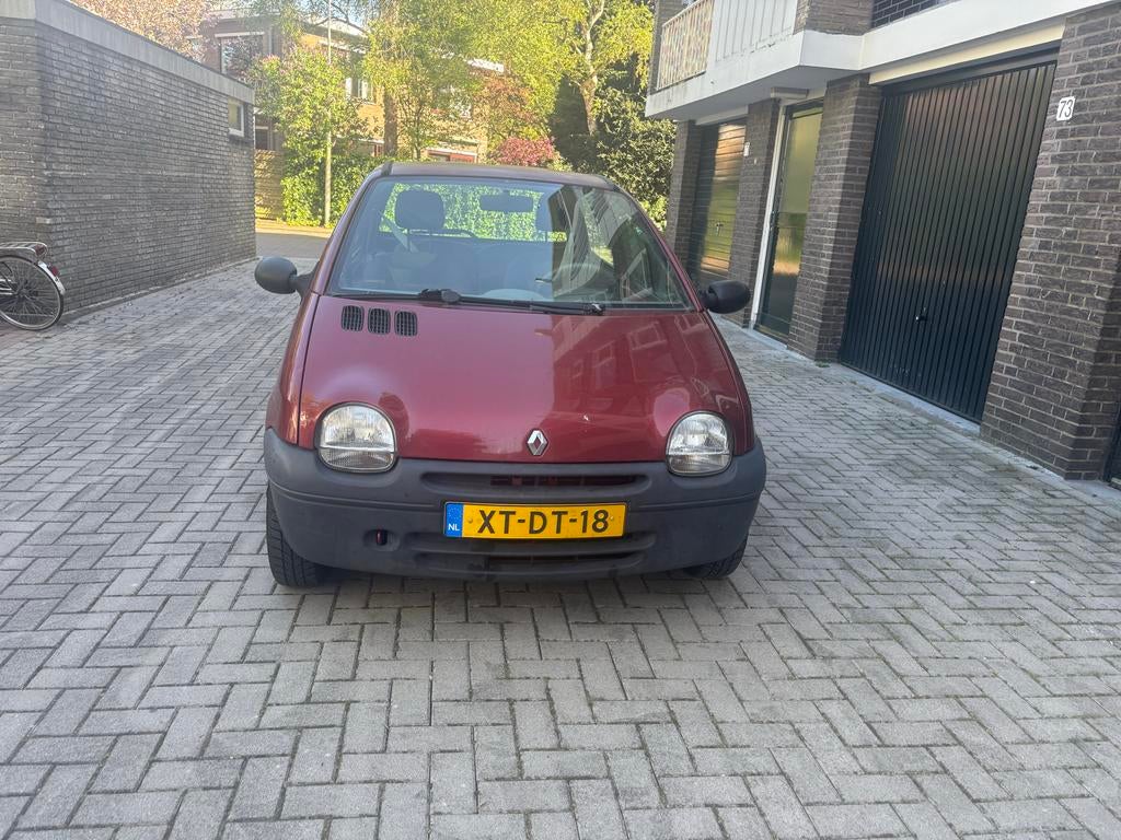 Renault Twingo 1.2 1999 Rood, Auto's, Renault, Voorwielaandrijving, 600 kg, 4 cilinders, Origineel Nederlands