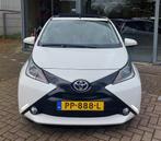 Toyota Aygo 1.0 VVT-i x-pose | Apple Carplay | Schuifdak, Voorwielaandrijving, Start-stop-systeem, Stof, Gebruikt