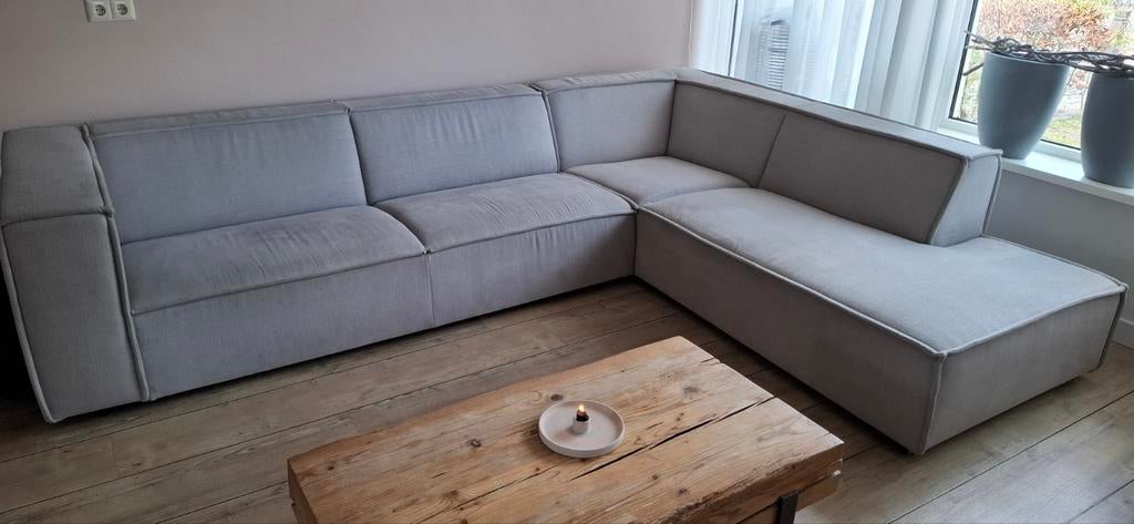 Hoekbank met liggedeelte links, 304 cm lang by Sidde., Huis en Inrichting, Banken | Bankstellen, Ophalen, Minder dan 75 cm, Hoekbank