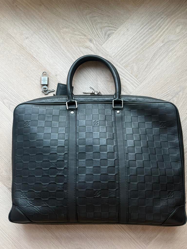 Louis Vuitton Porte Documents Voyage Damier Infini Onyx, Ophalen of Verzenden, Gebruikt, Aktetas