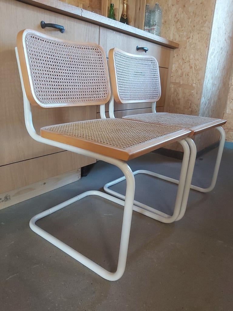 2x Cesca Marcel Breuer B32 buisframe webbing stoel wit, Ophalen, Gebruikt, Twee, Wit