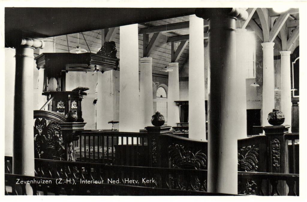 Zevenhuizen [Z.H.], Interieur Ned. Herv. Kerk - gelopen, Ophalen of Verzenden, Voor 1920, Gelopen, Noord-Brabant