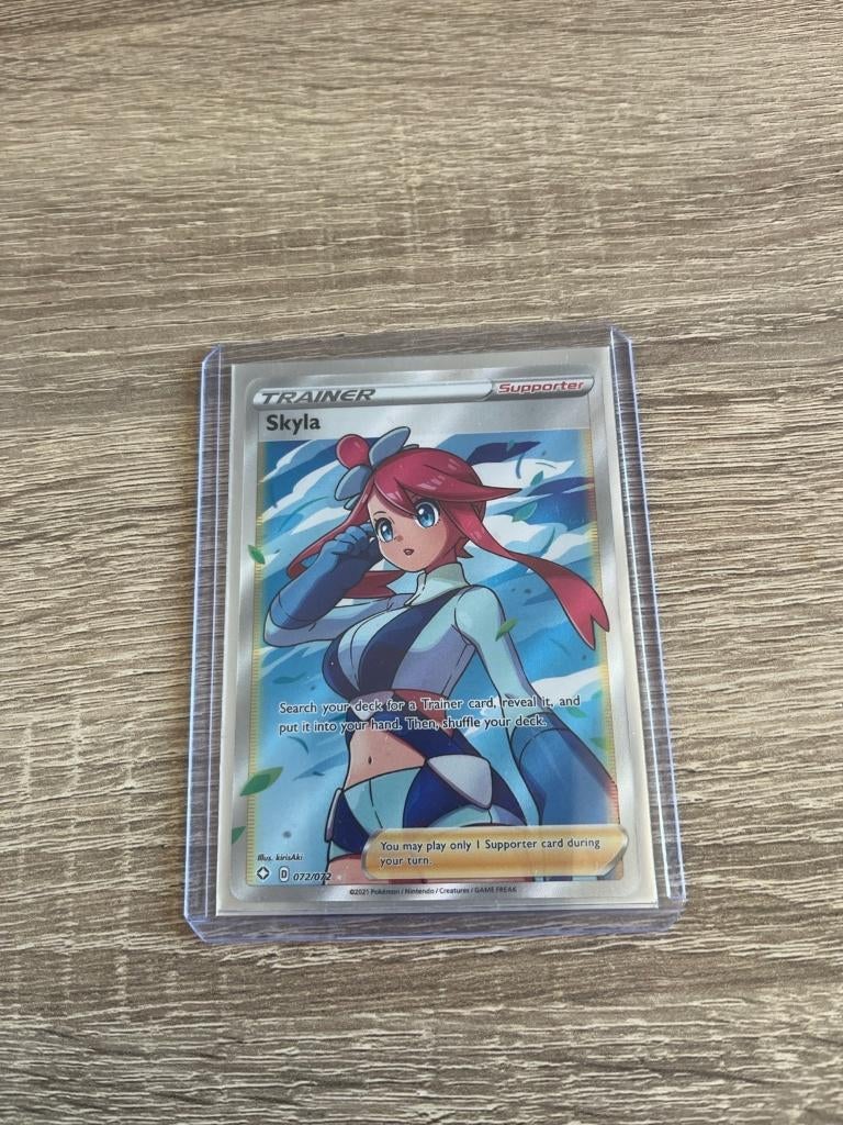 Pokémon Skyla 072/072 Full Art Supporter, Ophalen of Verzenden, Zo goed als nieuw, Meerdere kaarten