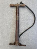 Wo2 Engelse DUNLOP handpomp, Verzenden, Landmacht, Engeland, Helm of Baret