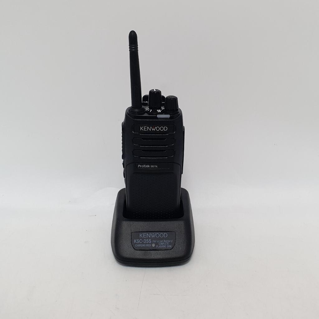 Kenwood ProTalk DigitalTK-3701D Portofoon +Lader Nette Staat, Ophalen of Verzenden