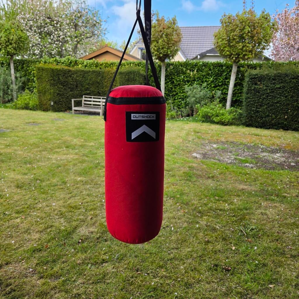 Rode boksbal van Outshock, Ophalen of Verzenden