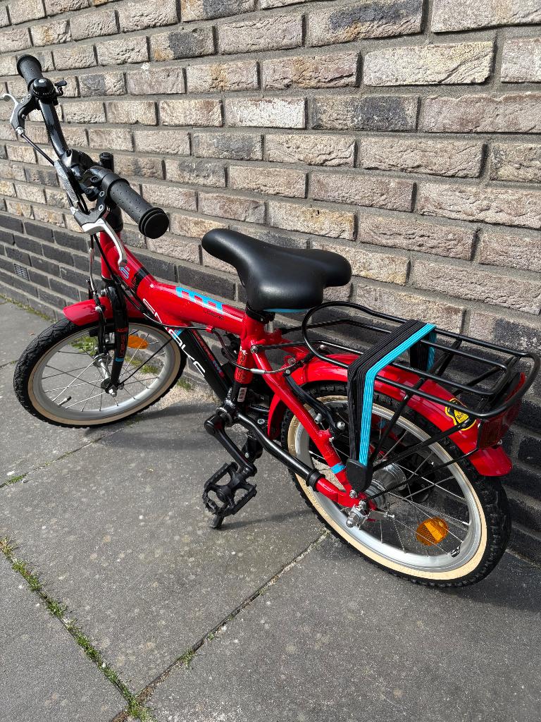 Loekie 16 inch kinderfiets, Ophalen, Zo goed als nieuw, 16 inch, Loekie