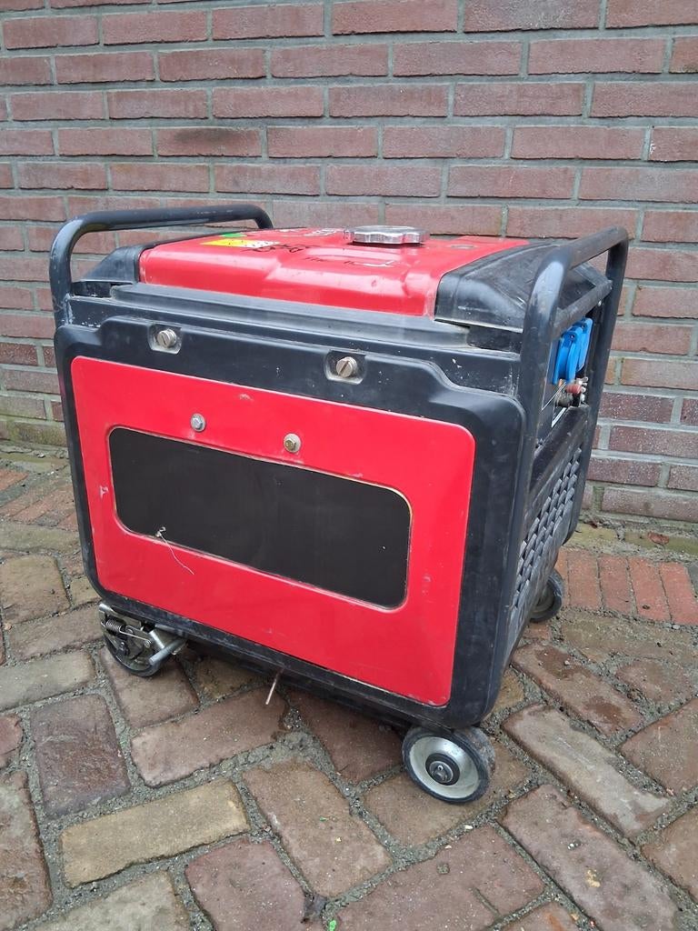 Aggregaat 2.8 kW - Draagbare Stroomgenerator, Ophalen of Verzenden, Gebruikt