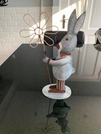 Beweegbare metalen paashaas, Ophalen of Verzenden, Zo goed als nieuw