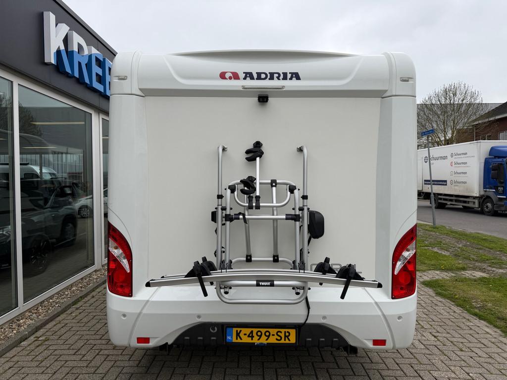 Adria CORAL S 670 SL Adria CAMPER | LEES Tekst (bj 2013), Caravans en Kamperen, Campers, Automaat, Ringverwarming, Navigatie, Tot en met 2