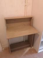 GRATIS - Klein bureau - Ophalen in Den Haag!, Huis en Inrichting, Ophalen of Verzenden, Gebruikt, Bureau