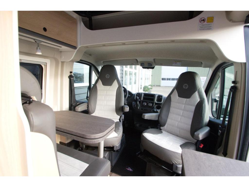 Sunlight Cliff 602 RT buscamper, Caravans en Kamperen, Chemisch toilet, Sunlight, Fiat, Bedrijf