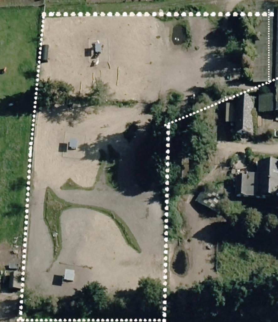 Paddock paradise aan het bos, 2 of 3 paarden of pony's