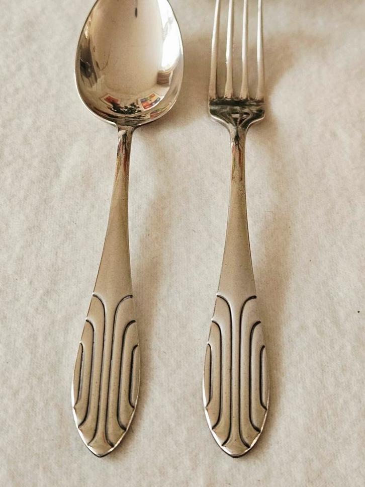 Bijzondere verzilverde dinercouvert, Antiek en Kunst, Antiek | Bestek, Ophalen of Verzenden