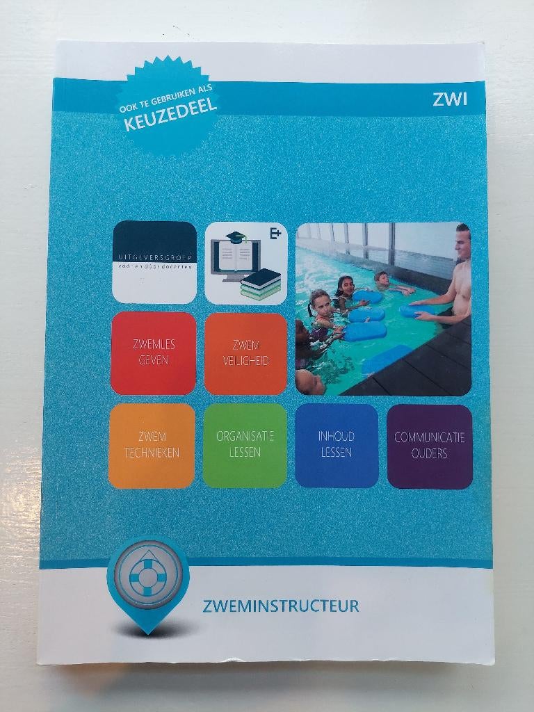 Studieboek Zweminstructeur, Boeken, Studieboeken en Cursussen, Gelezen, Uitgeversgroep, Beta, HBO