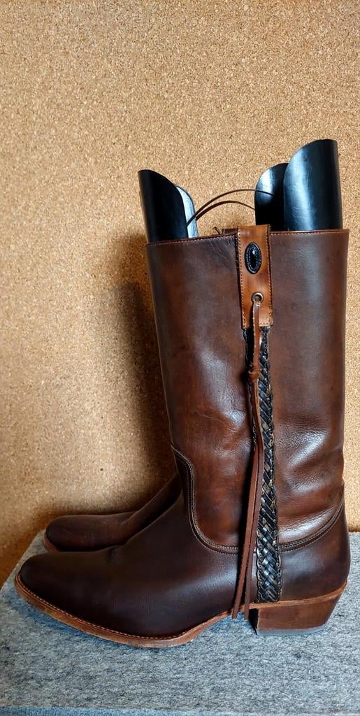 Nog erg mooie laarzen van Pepita Bonita, mt 43/44, Hoge laarzen, Bruin, Ophalen of Verzenden, Zo goed als nieuw