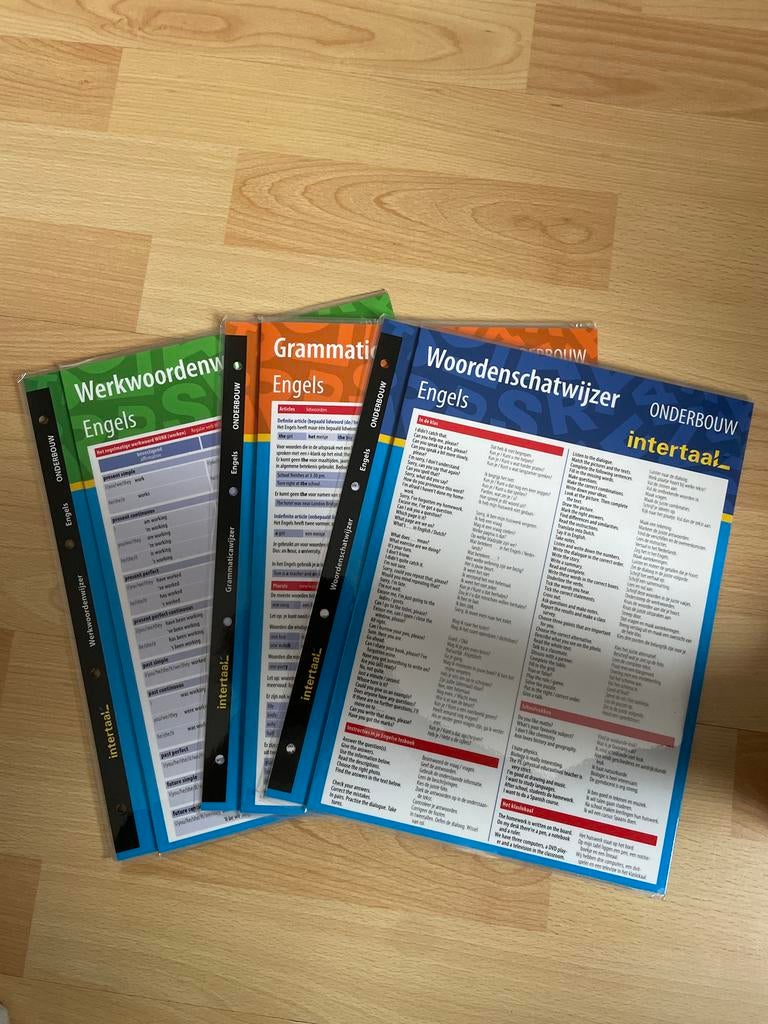 Set van 3 Engels Onderbouw (Intertaal), Boeken, Ophalen of Verzenden, Alpha, Gelezen, Overige niveaus